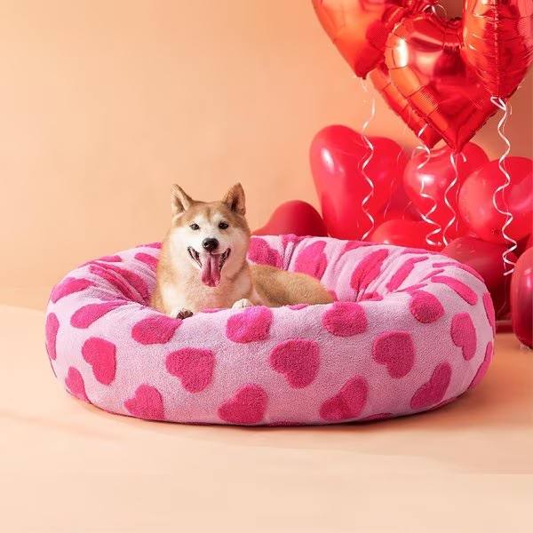 Calming orthopedic donut dog and cat bed